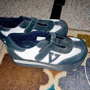 Stylish Black and White Women's Shoes